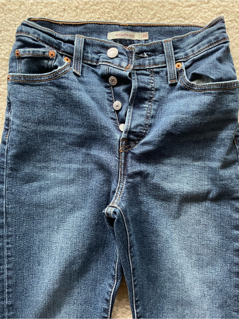 Levi's Wedgie Straight Women's Size 26 Straight Leg Button Fly Blue Jeans